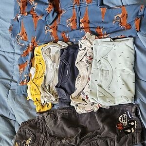 Bundle of boys clothes (12 months)